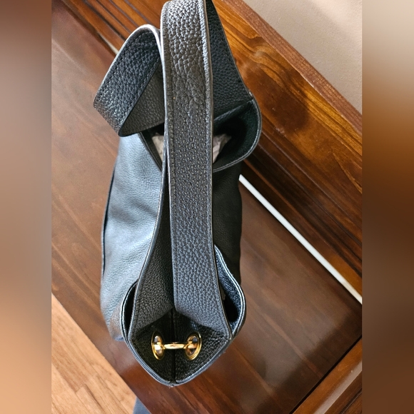 Michael Kors Pebbled Leather Jamesport Shoulder Bag! - Picture 7 of 13